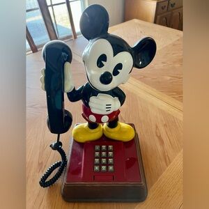Mickey Mouse Phone